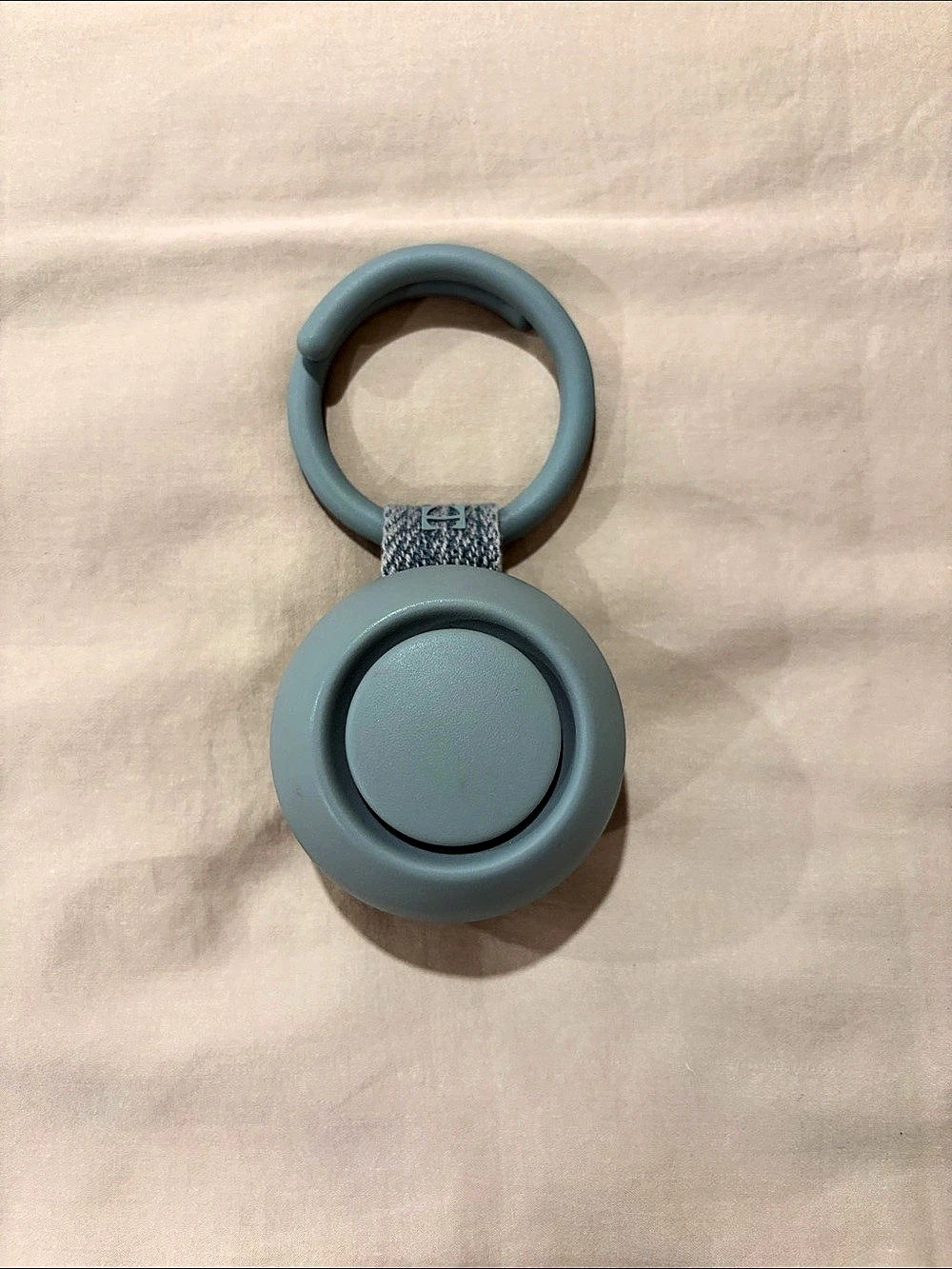 Hatch Rest Go Portable Sound Machine for Babies and Kids